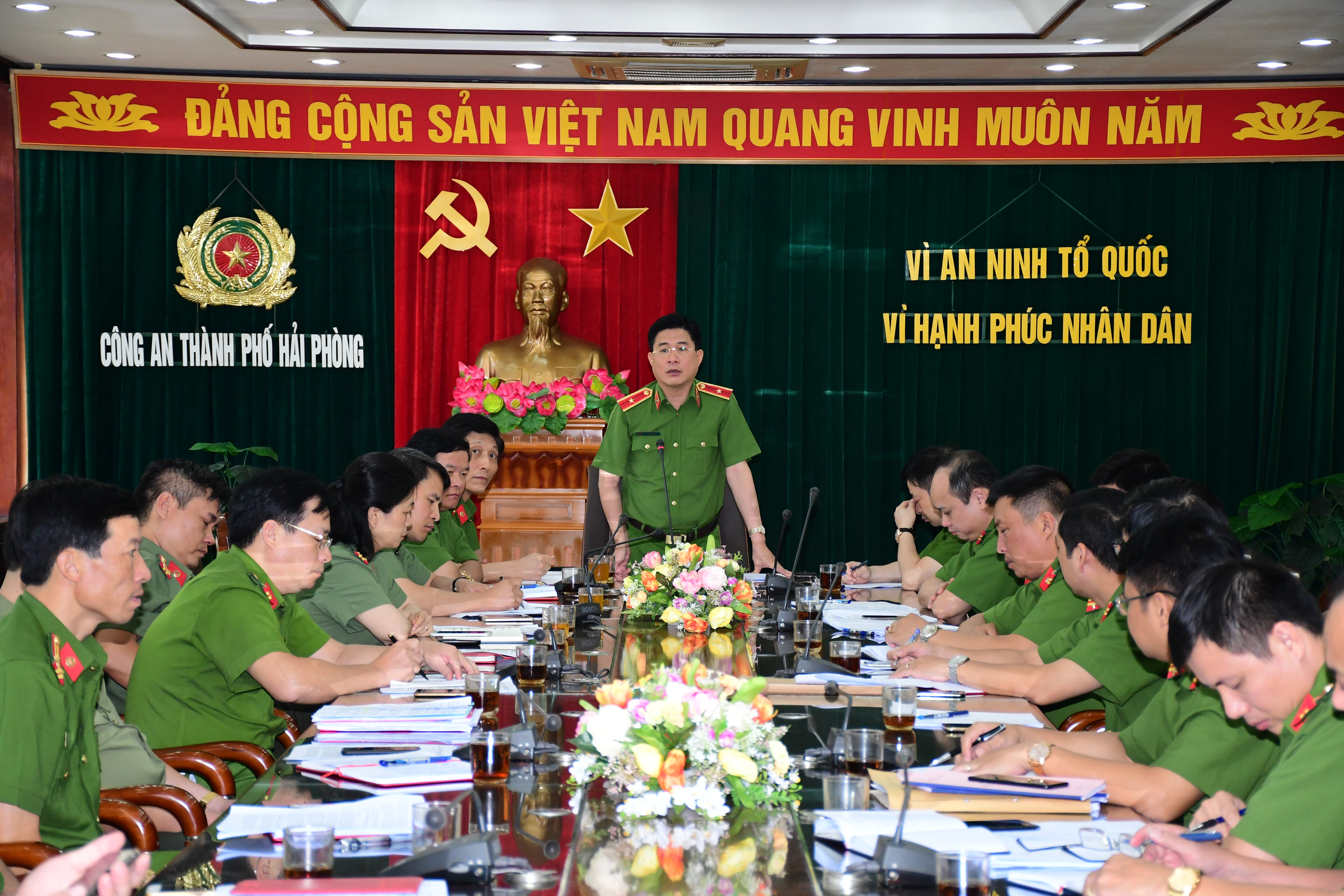 Cục Cảnh sát PCCC và cứu nạn, cứu hộ làm việc tại Hải Phòng